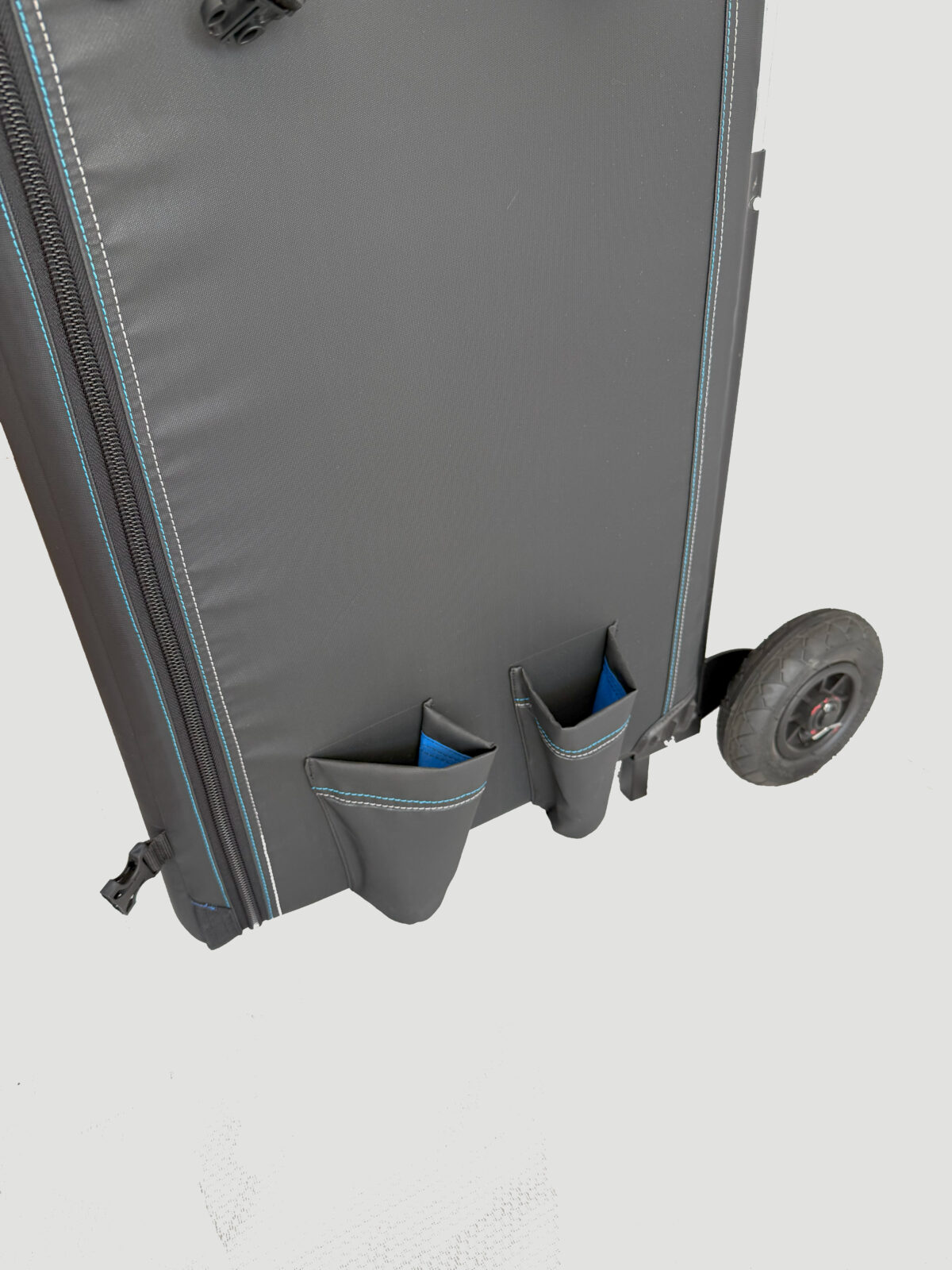 wheeled sound bag