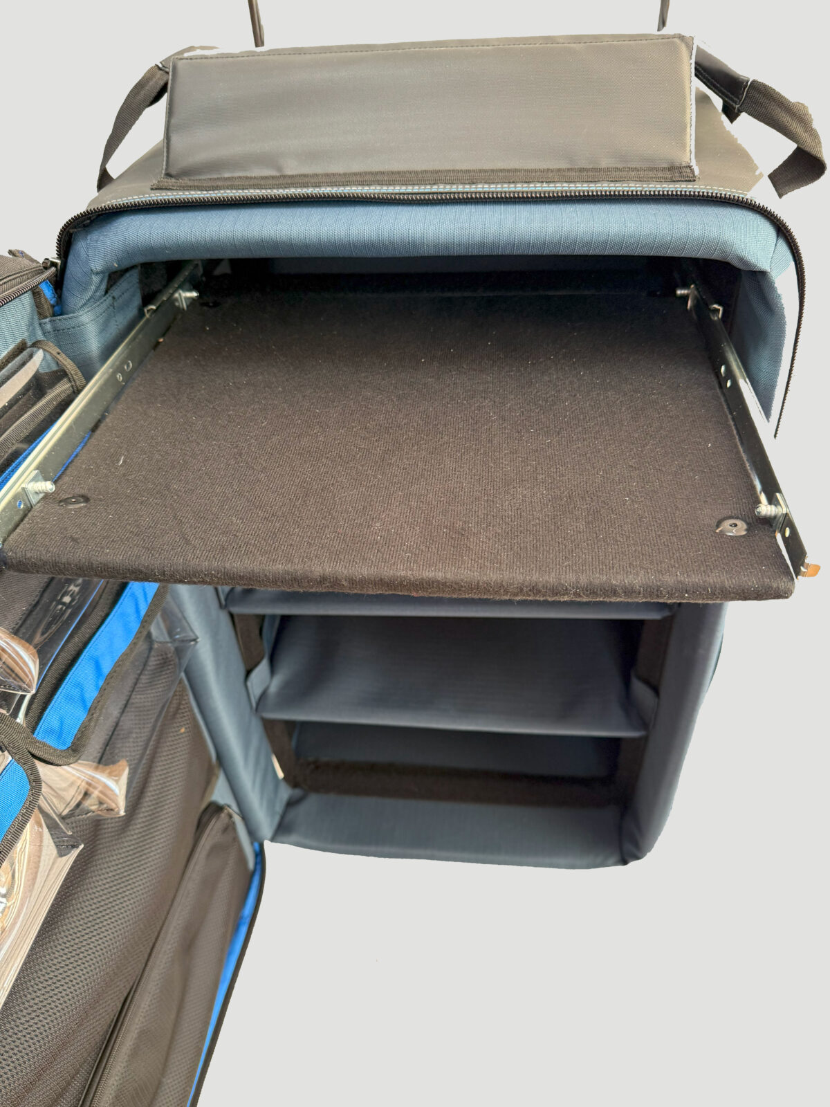 wheeled sound bag